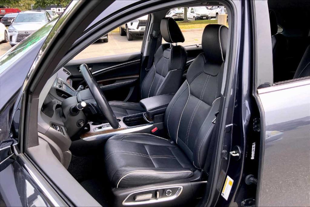 used 2020 Acura MDX car, priced at $34,888