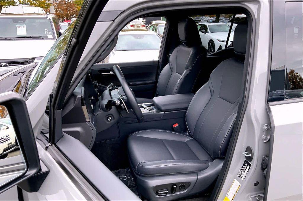 used 2025 Lexus GX 550 car, priced at $79,988