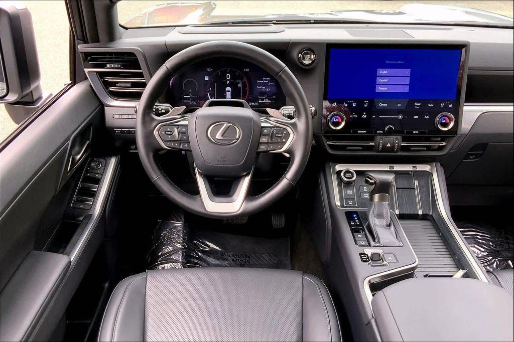 used 2025 Lexus GX 550 car, priced at $79,988