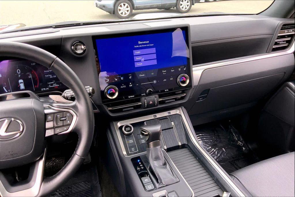 used 2025 Lexus GX 550 car, priced at $79,988