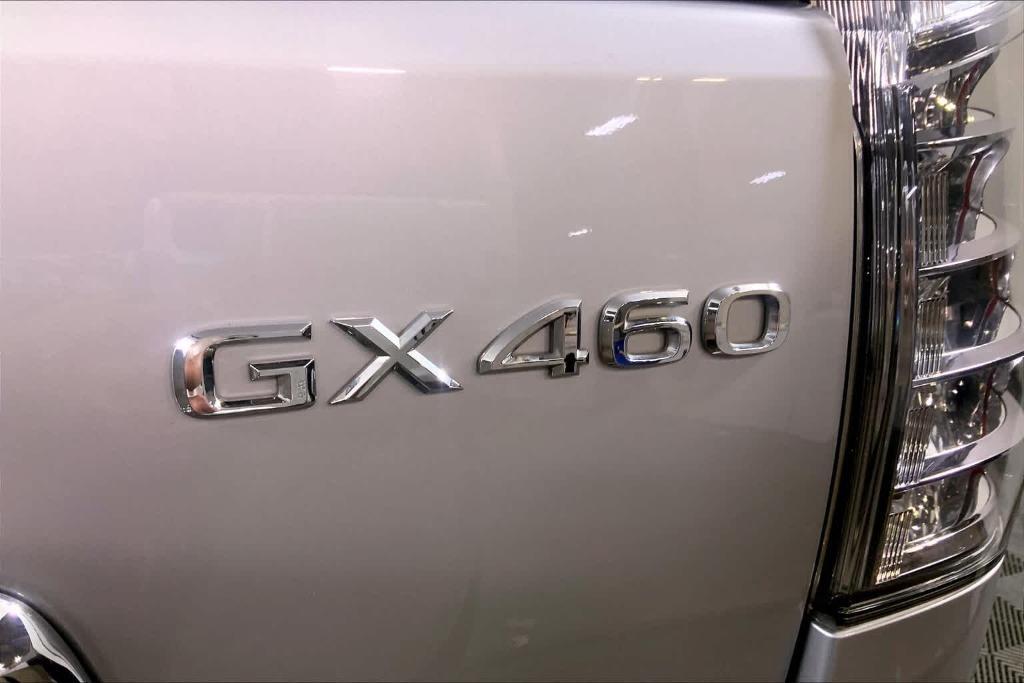 used 2014 Lexus GX 460 car, priced at $27,988