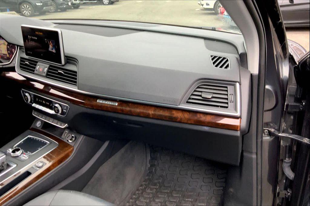 used 2020 Audi Q5 car, priced at $17,988