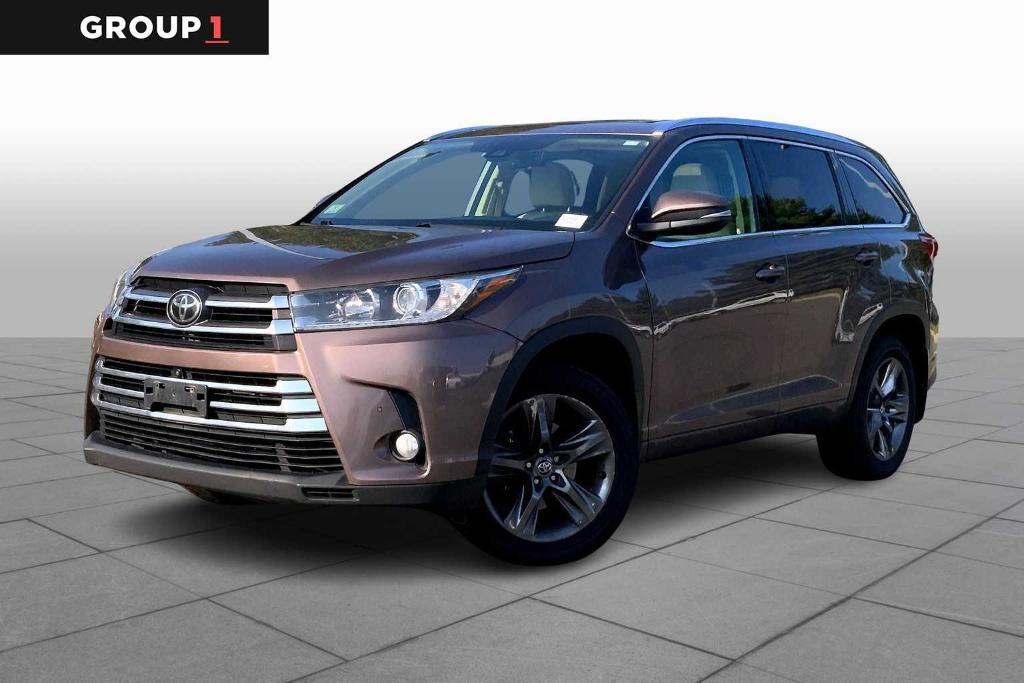 used 2018 Toyota Highlander car, priced at $25,988