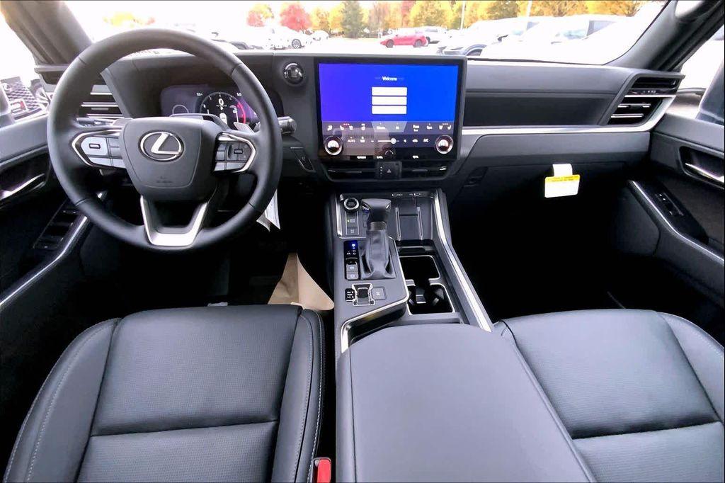 new 2025 Lexus GX 550 car, priced at $83,892