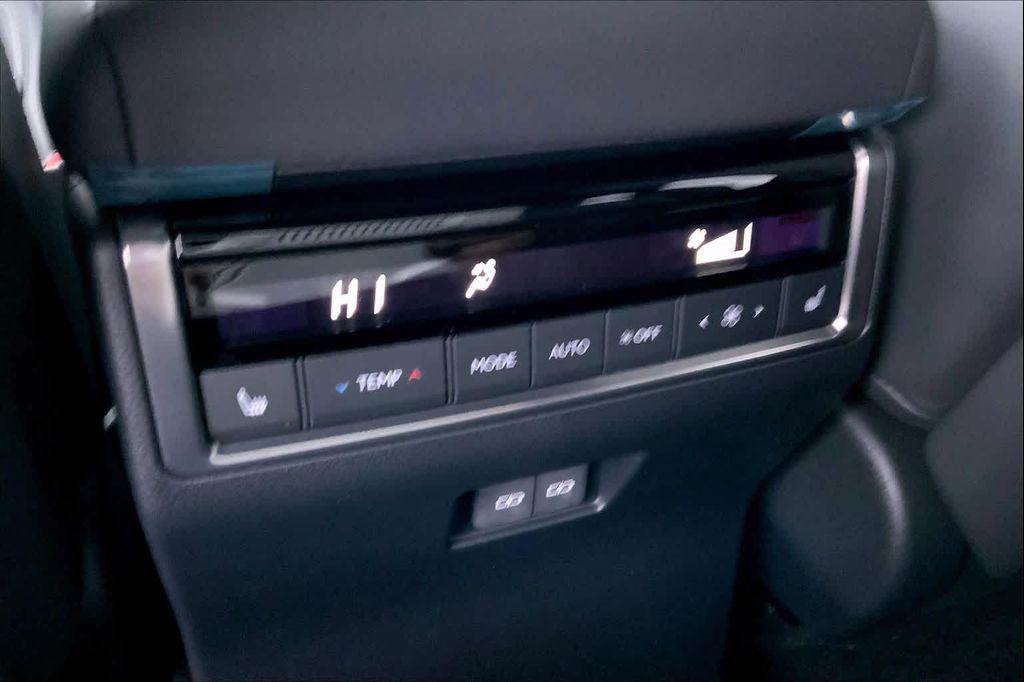 new 2025 Lexus GX 550 car, priced at $83,892