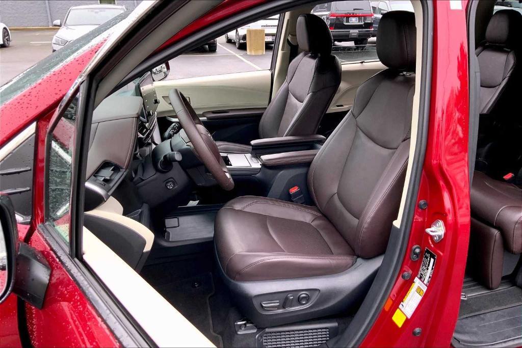 used 2022 Toyota Sienna car, priced at $51,988