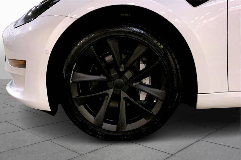 used 2022 Tesla Model 3 car, priced at $25,688