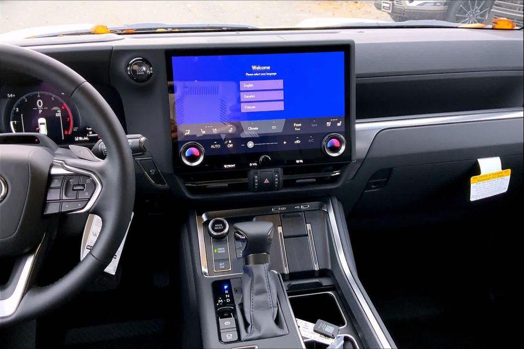 new 2025 Lexus GX 550 car, priced at $74,752