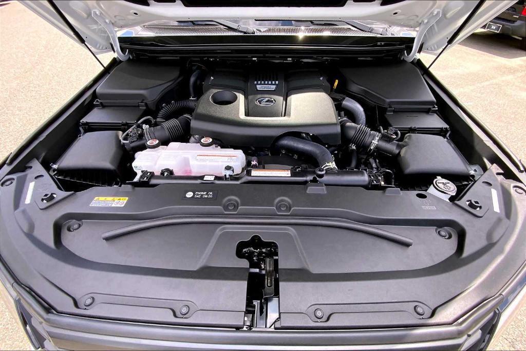 new 2025 Lexus GX 550 car, priced at $85,812