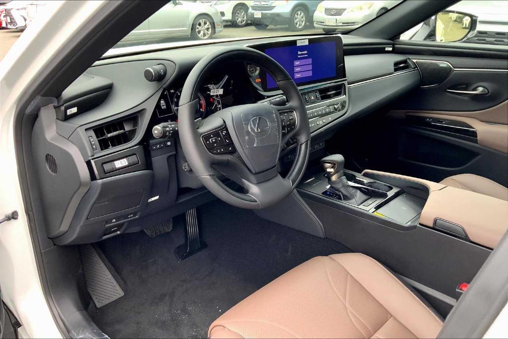new 2025 Lexus ES 350 car, priced at $54,040