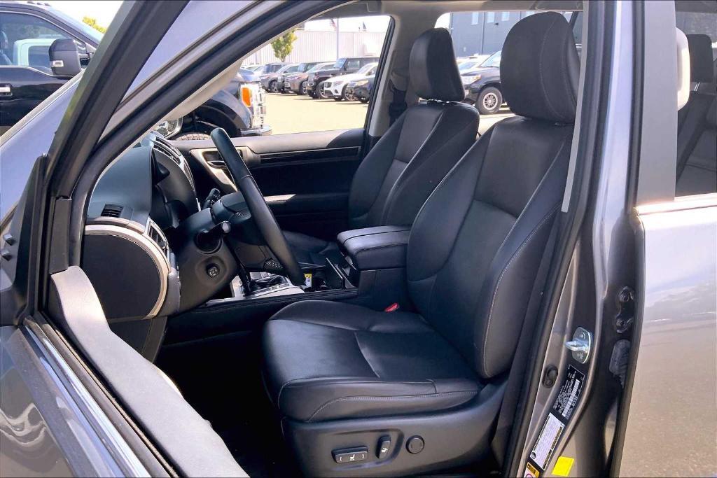 used 2015 Lexus GX 460 car, priced at $28,988