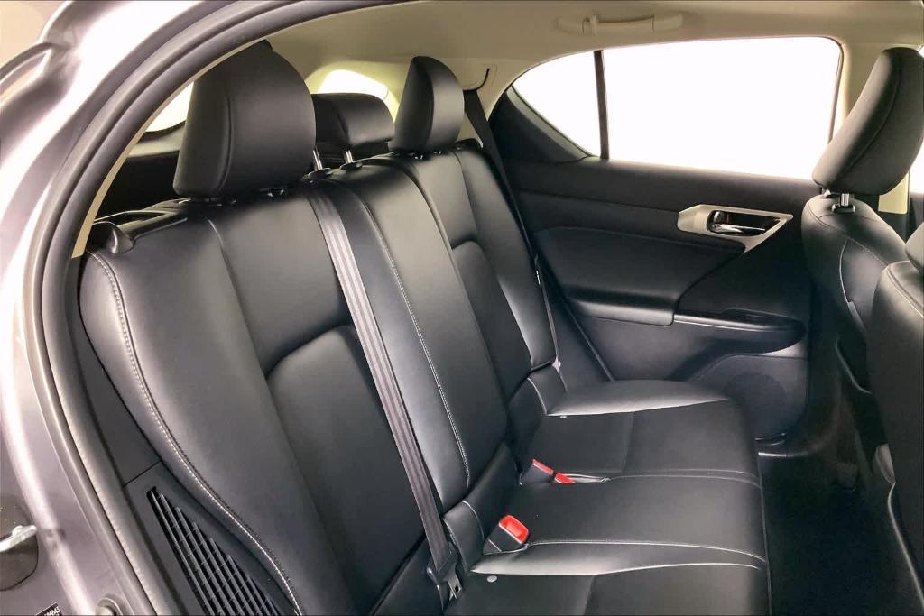used 2014 Lexus CT 200h car, priced at $15,988