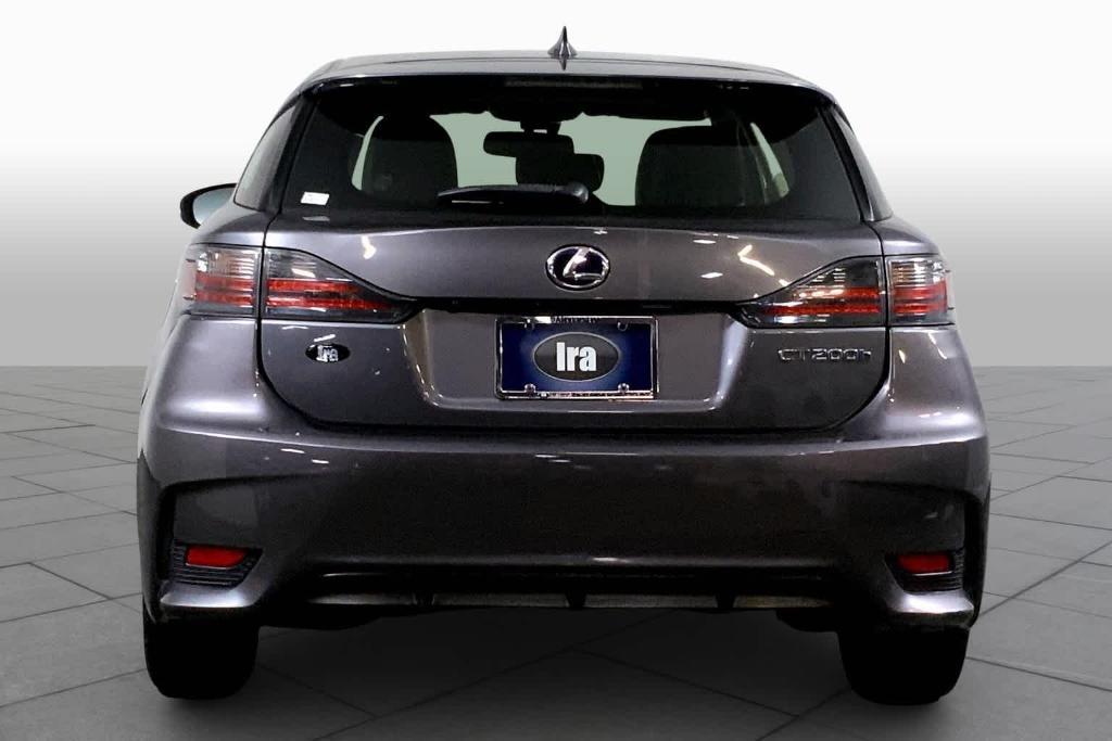 used 2014 Lexus CT 200h car, priced at $15,988