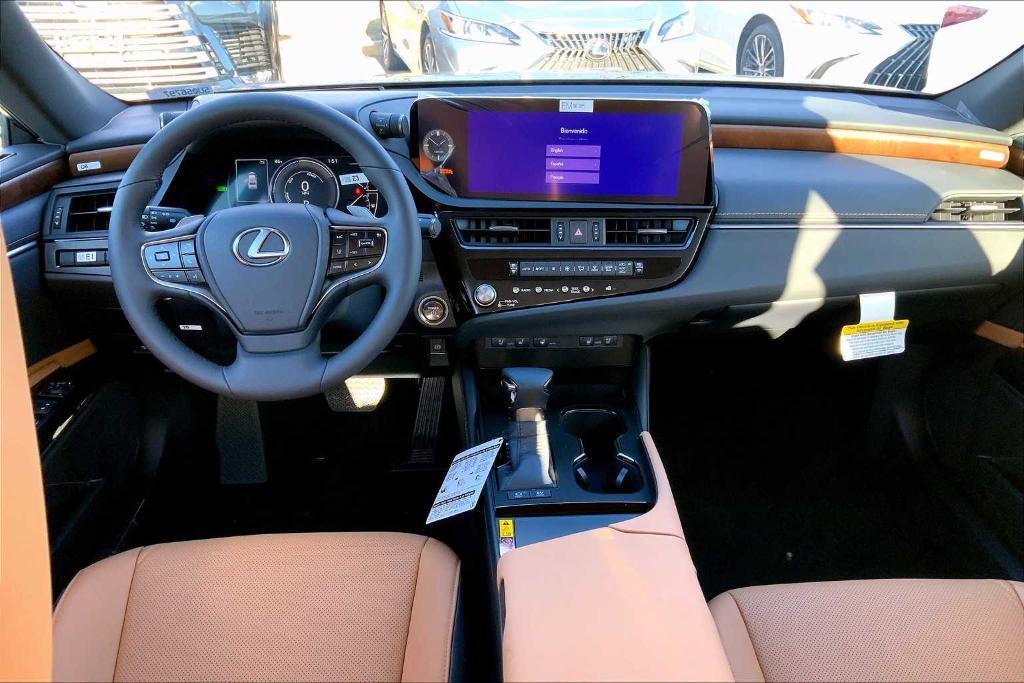 new 2025 Lexus ES 300h car, priced at $52,369