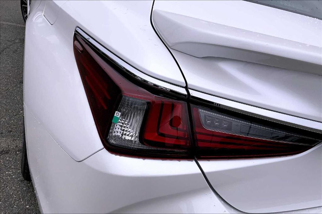 new 2025 Lexus ES 350 car, priced at $50,255