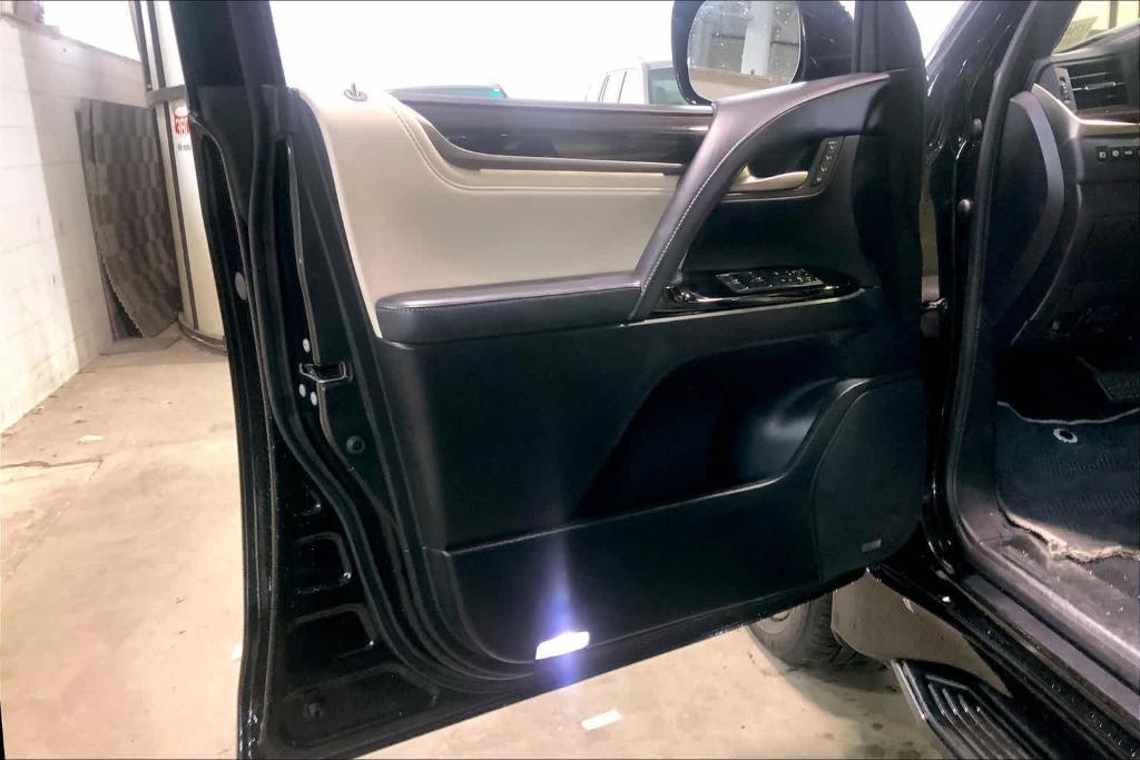 used 2019 Lexus LX 570 car, priced at $53,988