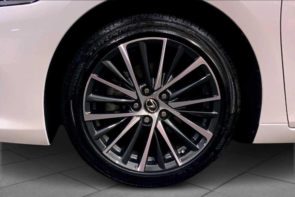 used 2025 Lexus ES 350 car, priced at $47,488