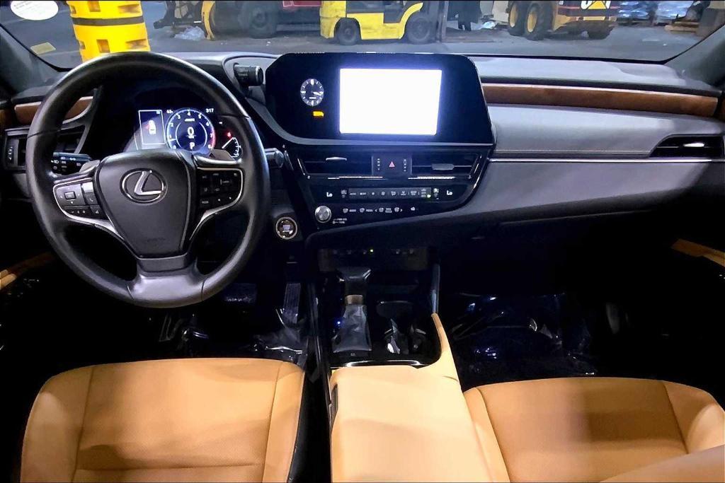 used 2025 Lexus ES 350 car, priced at $47,488