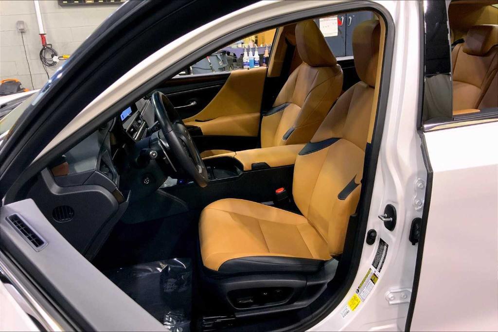 used 2025 Lexus ES 350 car, priced at $47,488
