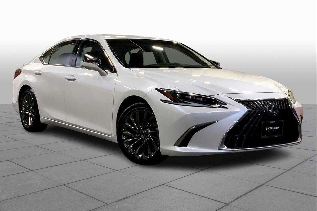 used 2025 Lexus ES 300h car, priced at $53,288