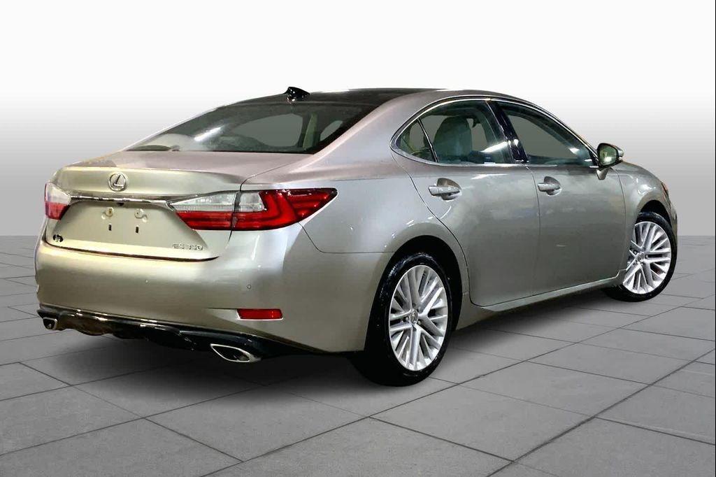 used 2016 Lexus ES 350 car, priced at $17,988