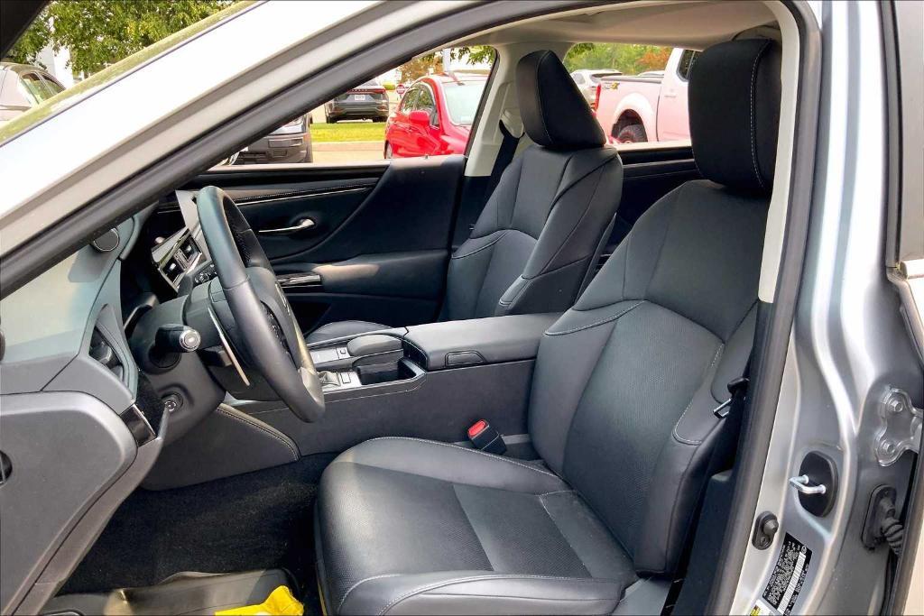 used 2022 Lexus ES 350 car, priced at $39,988