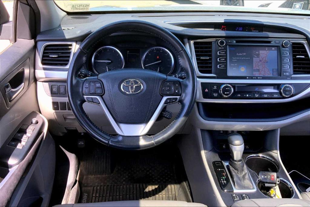 used 2017 Toyota Highlander car, priced at $18,988