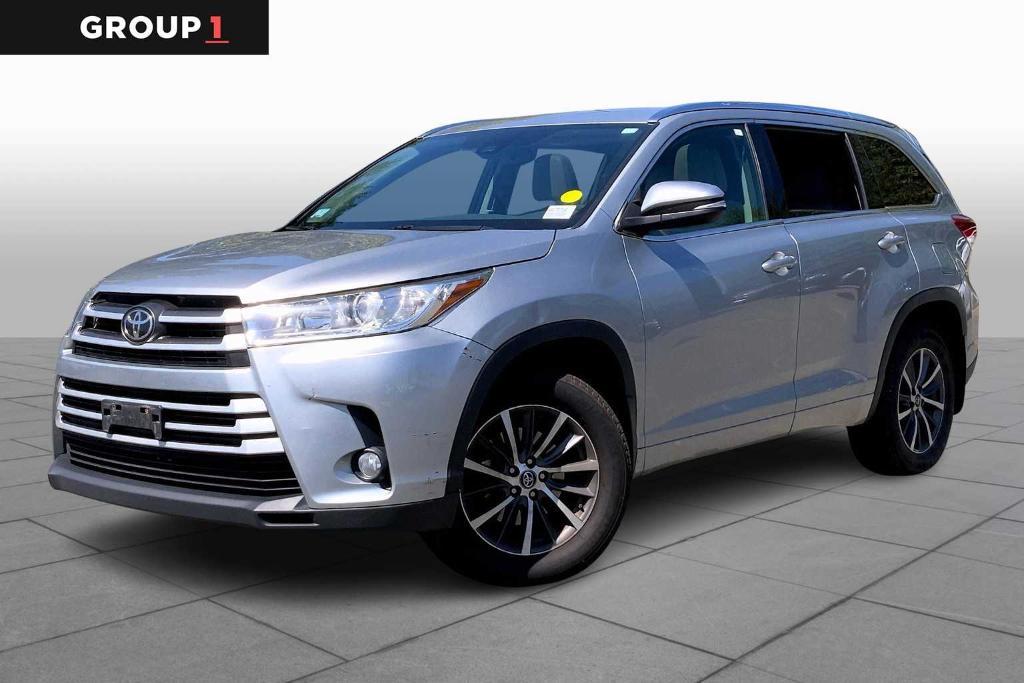 used 2017 Toyota Highlander car, priced at $18,988