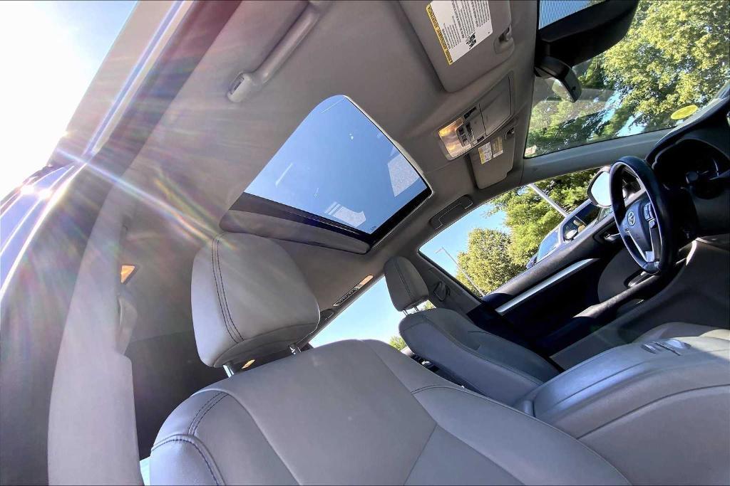 used 2017 Toyota Highlander car, priced at $18,988