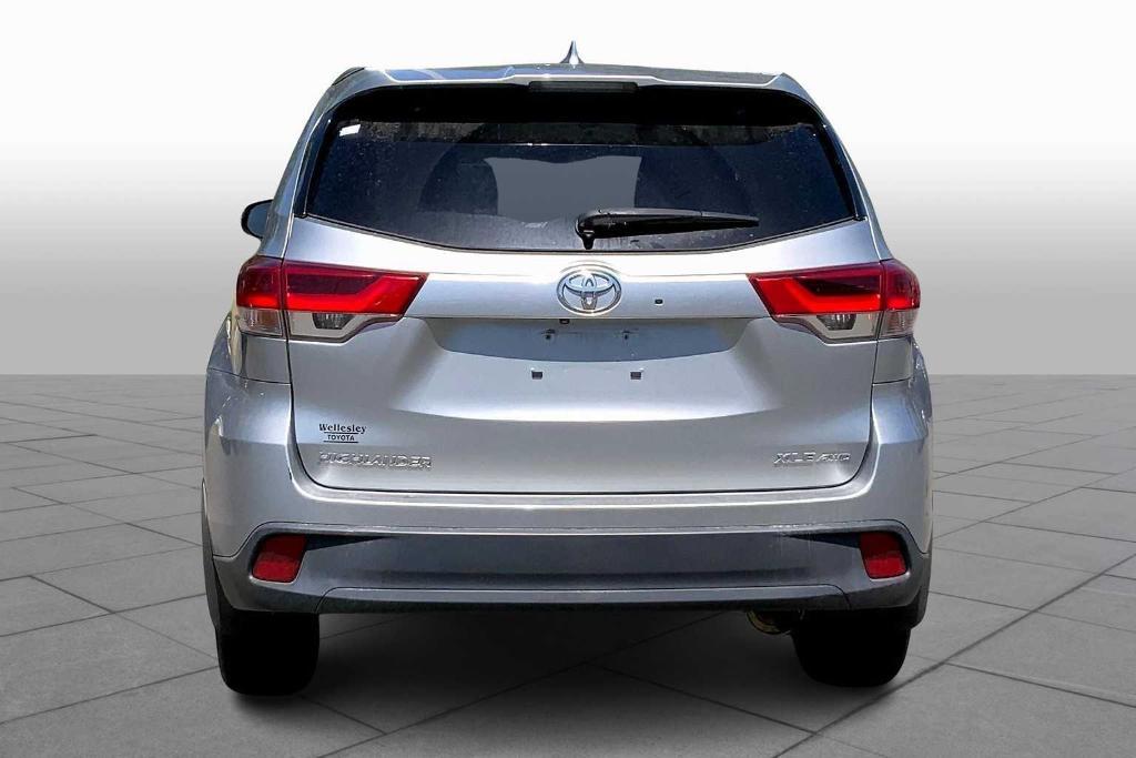 used 2017 Toyota Highlander car, priced at $18,988