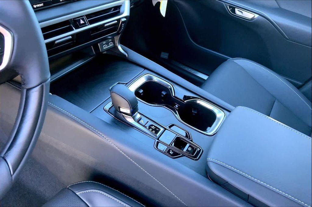 new 2025 Lexus RX 350h car, priced at $58,915