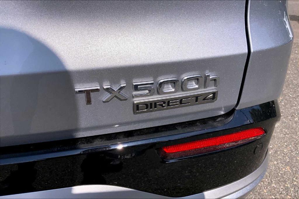 new 2025 Lexus TX 500h car, priced at $77,995