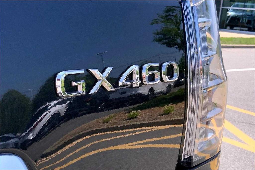 used 2022 Lexus GX 460 car, priced at $53,988