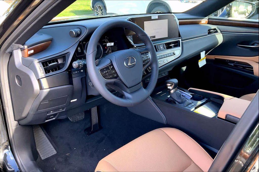new 2025 Lexus ES 300h car, priced at $49,594