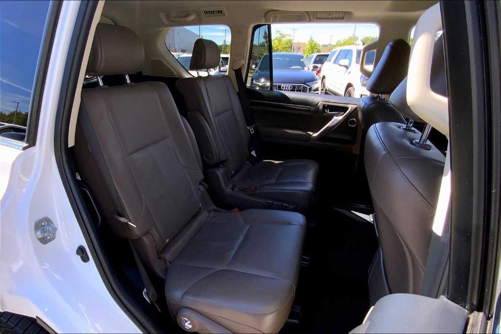 used 2022 Lexus GX 460 car, priced at $57,488