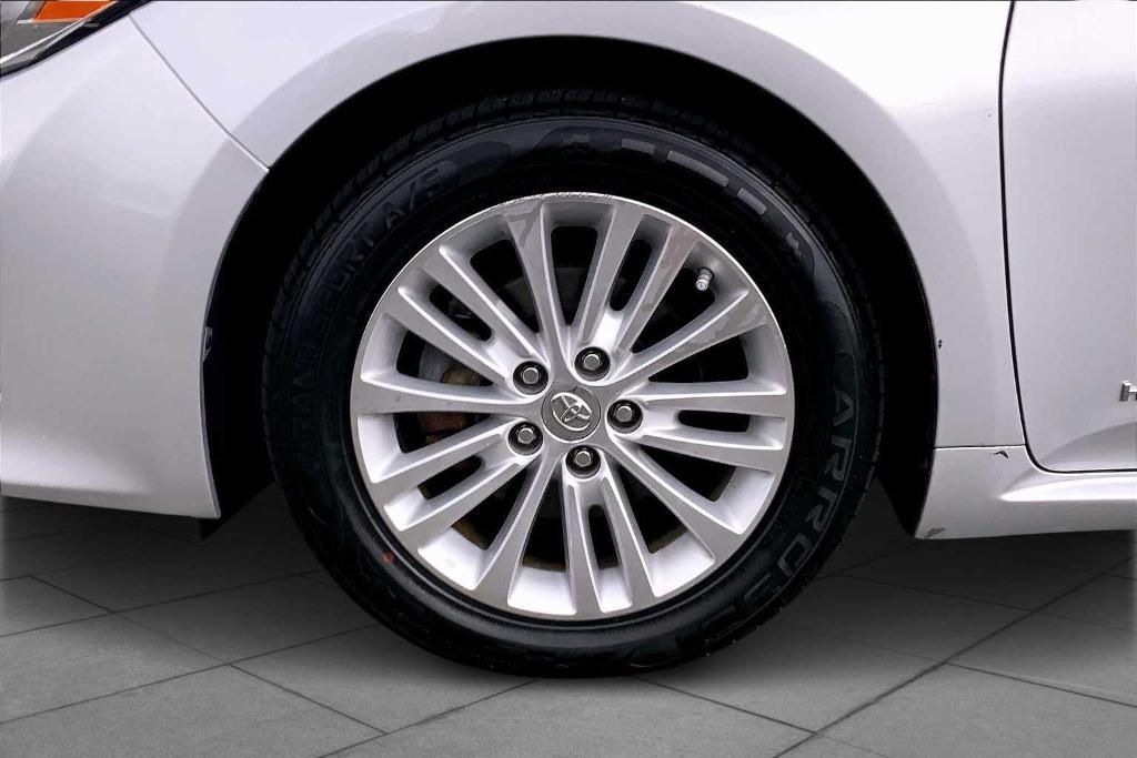 used 2014 Toyota Avalon Hybrid car, priced at $13,988
