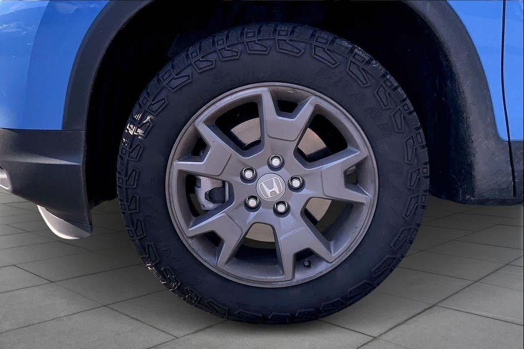 used 2024 Honda Passport car, priced at $38,988