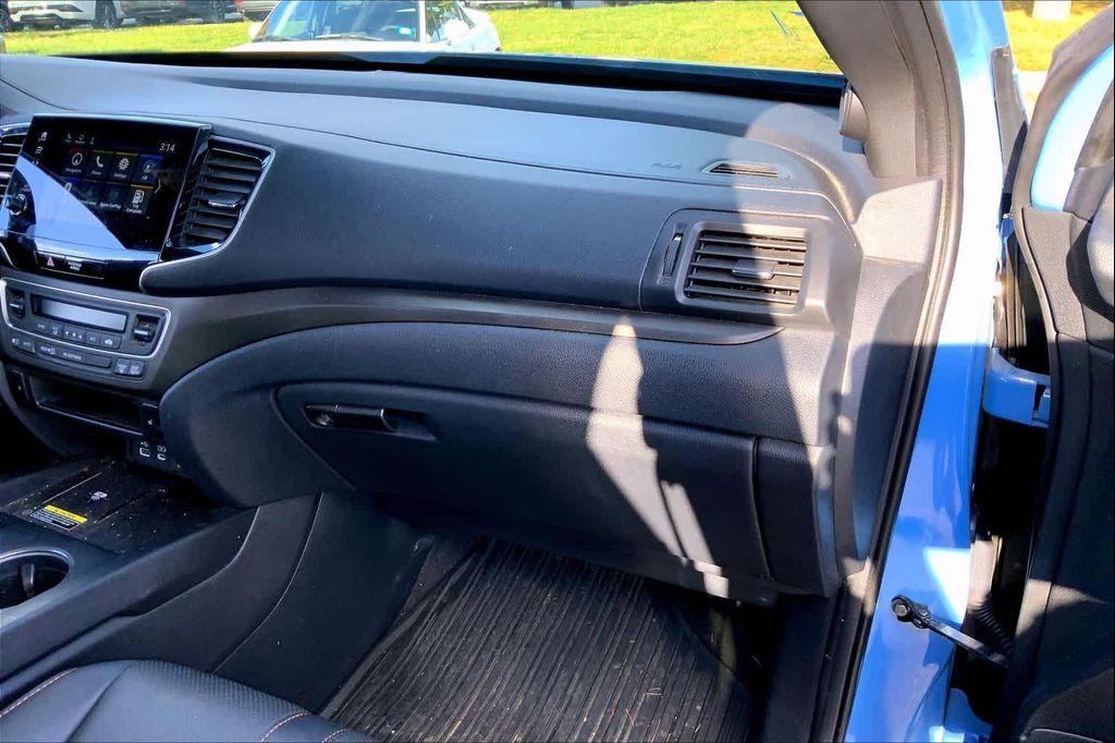 used 2024 Honda Passport car, priced at $38,988