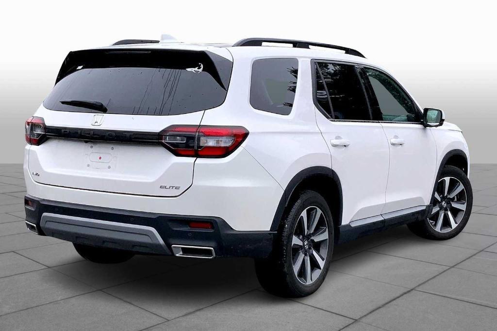 used 2023 Honda Pilot car, priced at $47,488