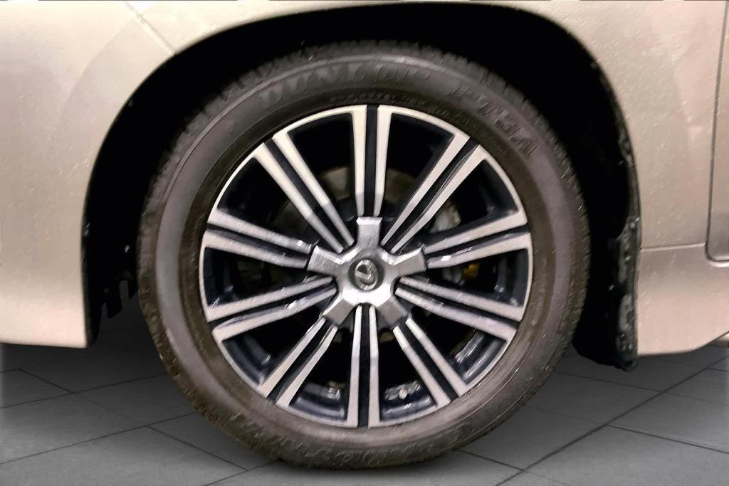 used 2018 Lexus LX 570 car, priced at $56,988