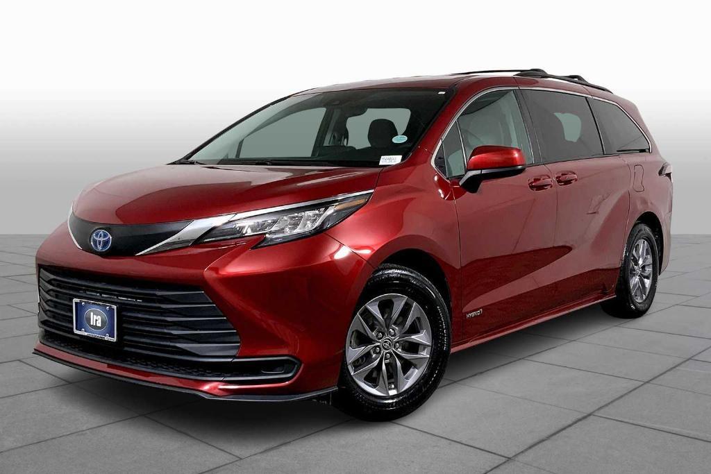 used 2021 Toyota Sienna car, priced at $37,988