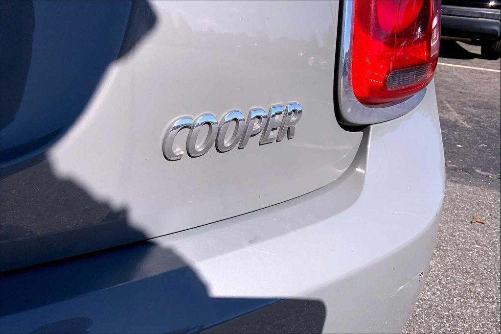 used 2019 MINI Hardtop car, priced at $13,788
