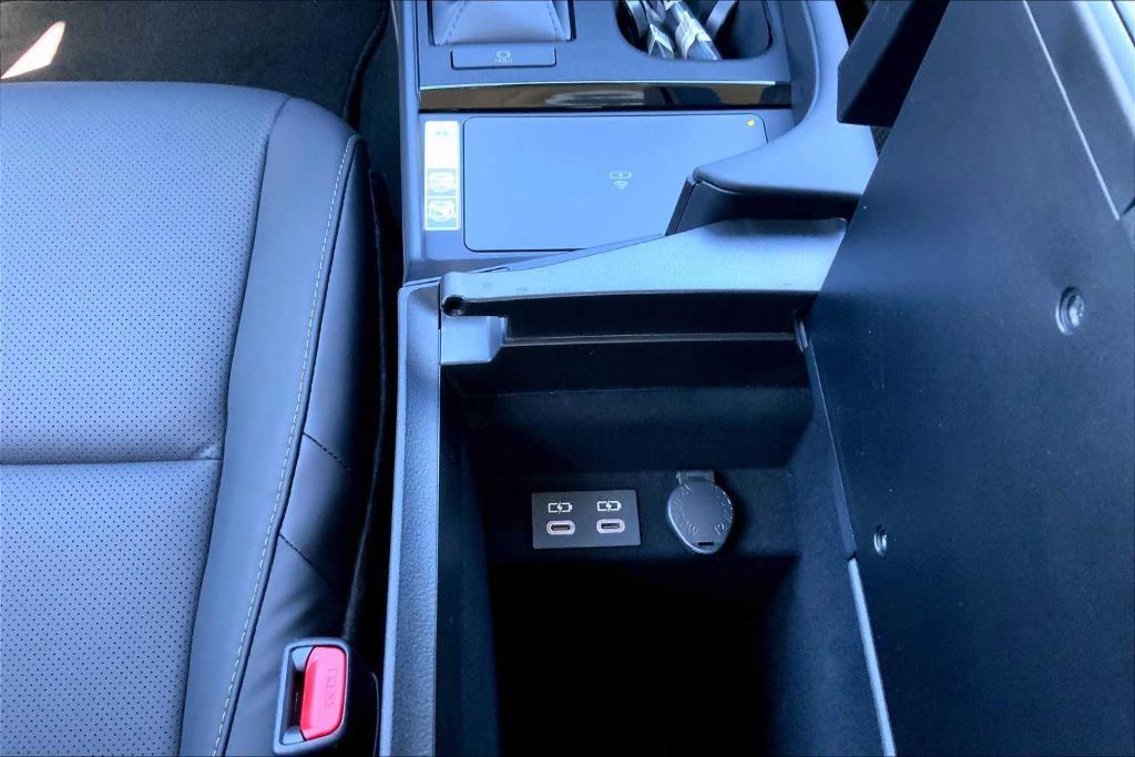 new 2025 Lexus ES 350 car, priced at $53,194