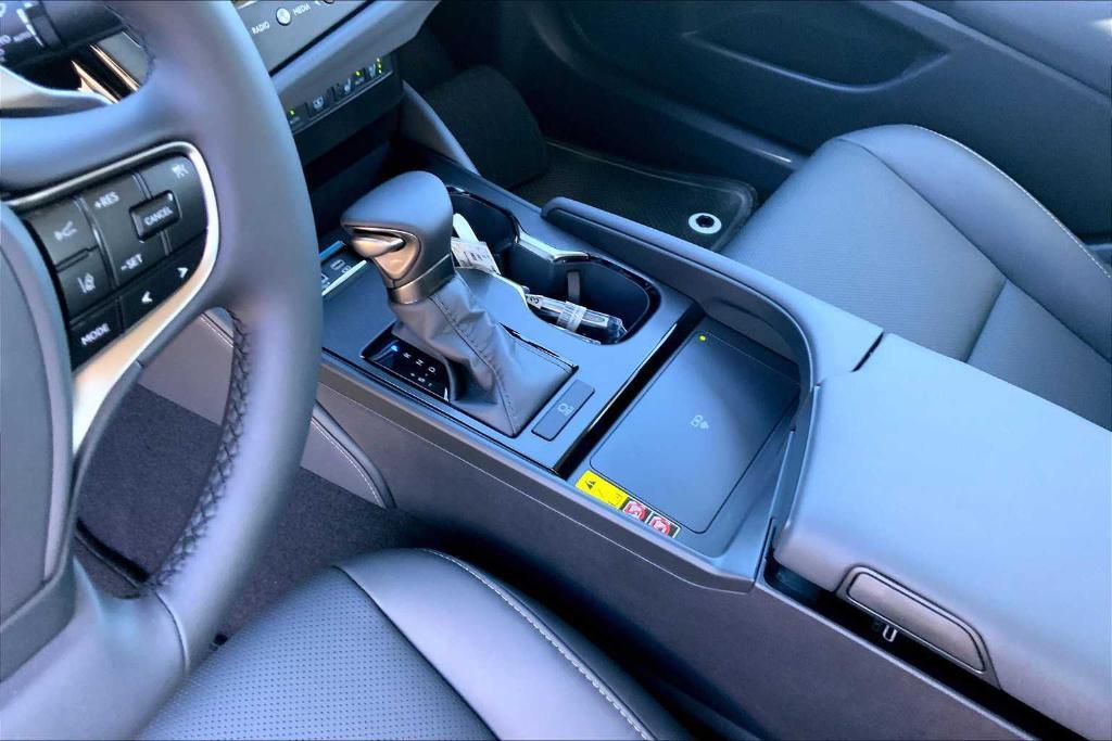 new 2025 Lexus ES 350 car, priced at $53,194