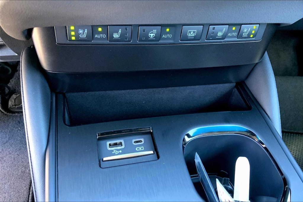 new 2025 Lexus ES 350 car, priced at $53,194