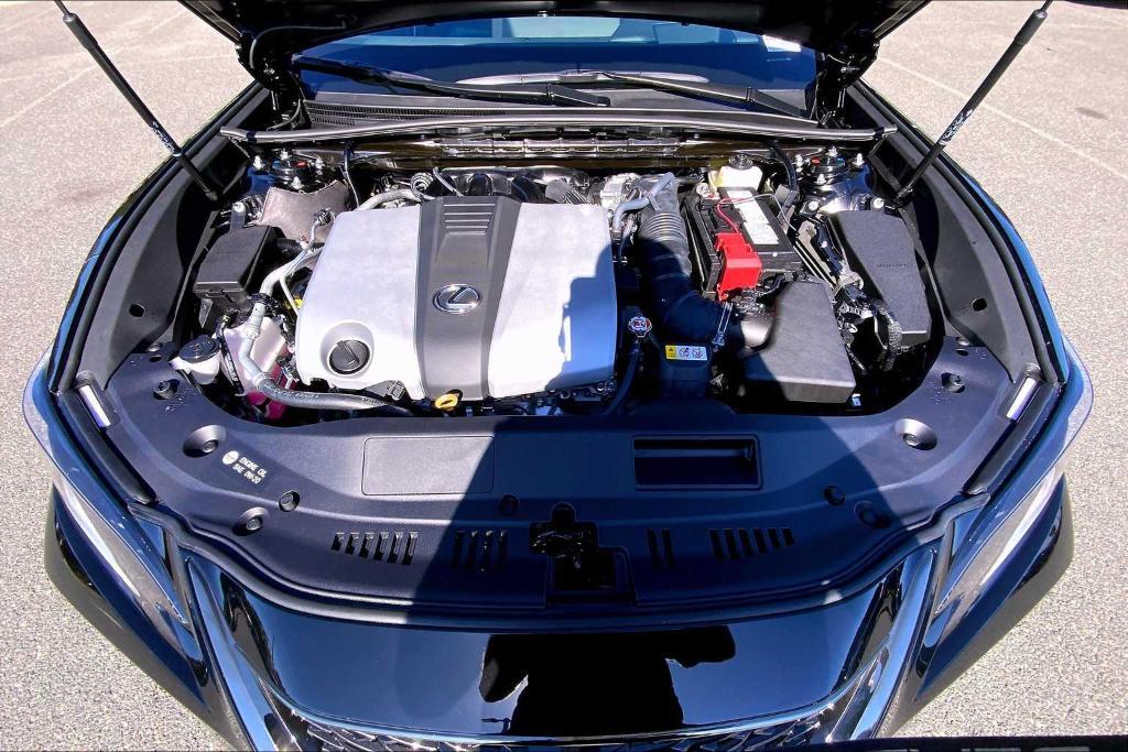 new 2025 Lexus ES 350 car, priced at $53,194