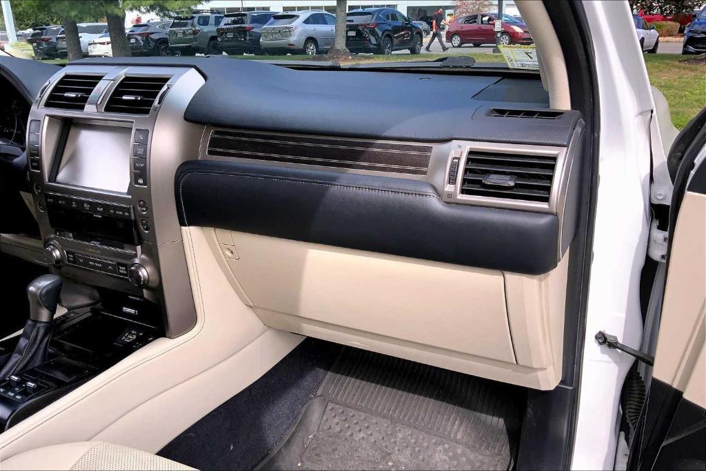 used 2020 Lexus GX 460 car, priced at $37,988
