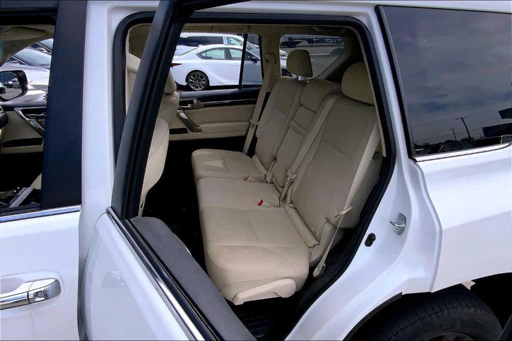 used 2020 Lexus GX 460 car, priced at $37,988