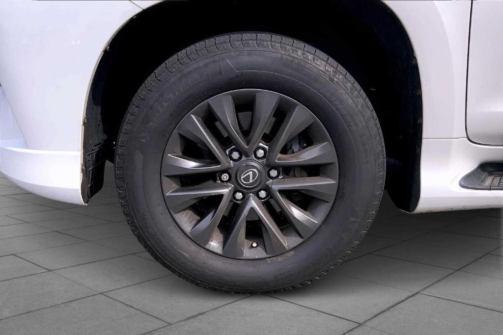used 2020 Lexus GX 460 car, priced at $37,988