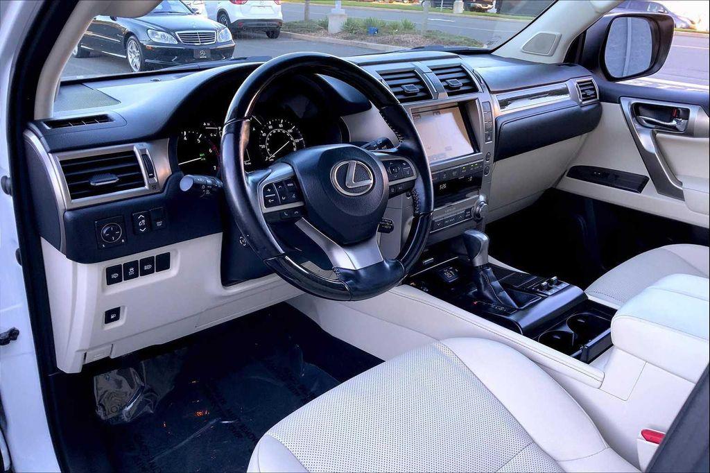 used 2020 Lexus GX 460 car, priced at $33,488